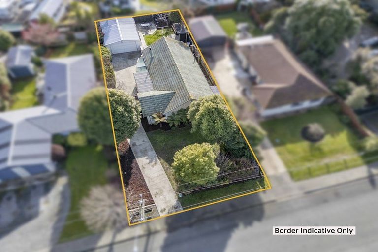 Photo of property in 24 Woodend Road, Woodend, 7610