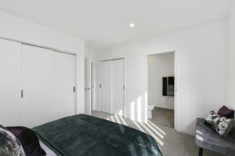 Photo of property in 12/80u Seatoun Heights Road, Seatoun, Wellington, 6022