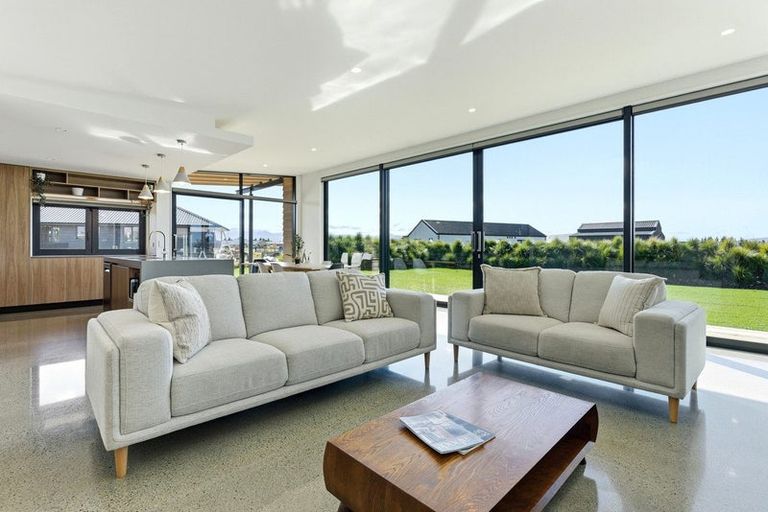 Photo of property in 20 Peak Drive, Twizel, 7901