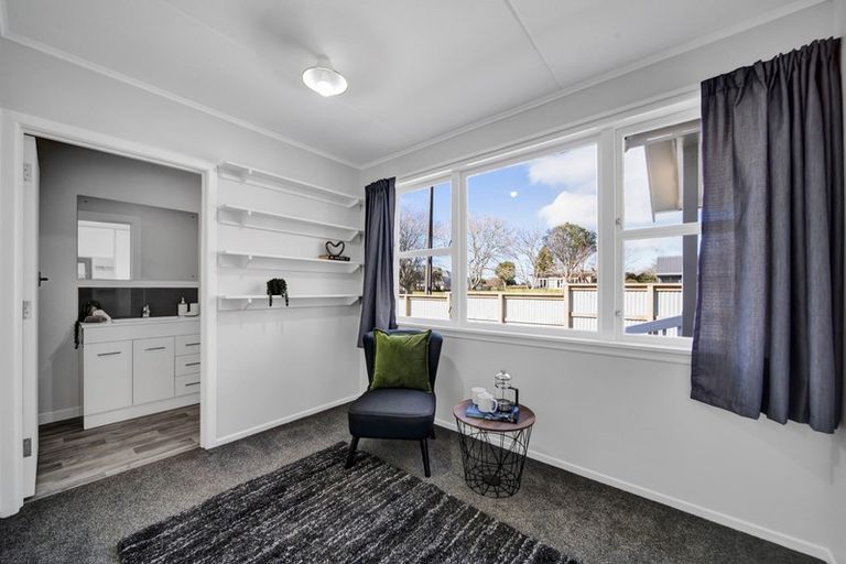 Photo of property in 16a Regan Street, Stratford, 4332