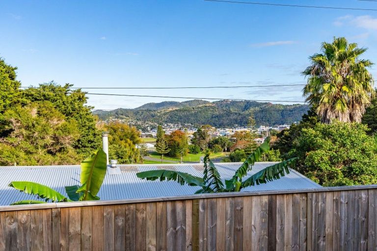 Photo of property in 2 Memorial Drive, Parahaki, Whangarei, 0112