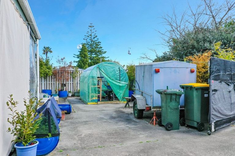 Photo of property in 25 Farnworth Crescent, Whakatane, 3120