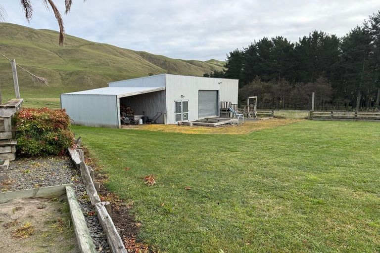 Photo of property in 360 Mutiny Road, Poukawa, Hastings, 4172