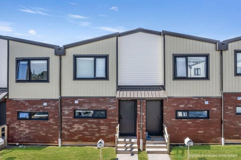 Photo of property in 68 Te Puketoka Lane, Mangere, Auckland, 2022