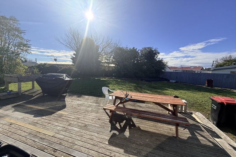 Photo of property in 26 Wordsworth Crescent, Maraenui, Napier, 4110