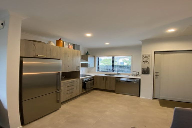 Photo of property in 2 Grey Warbler Road, Hobsonville, Auckland, 0616