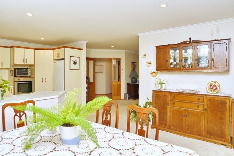 Photo of property in 10b Goodwood Close, Rangiora, 7400