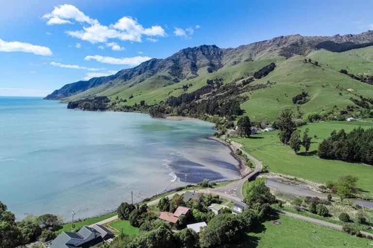 Photo of property in 1 Holmes Bay Road, Pigeon Bay, 7583