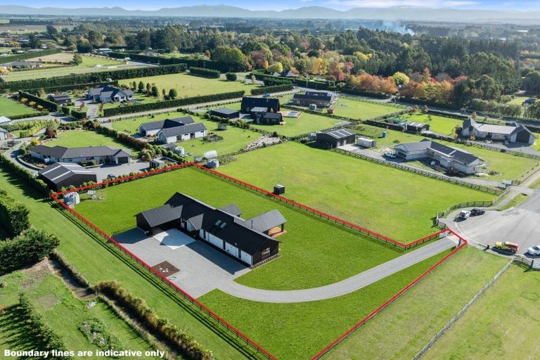 Photo of property in 14 Beal Place, Swannanoa, Kaiapoi, 7692