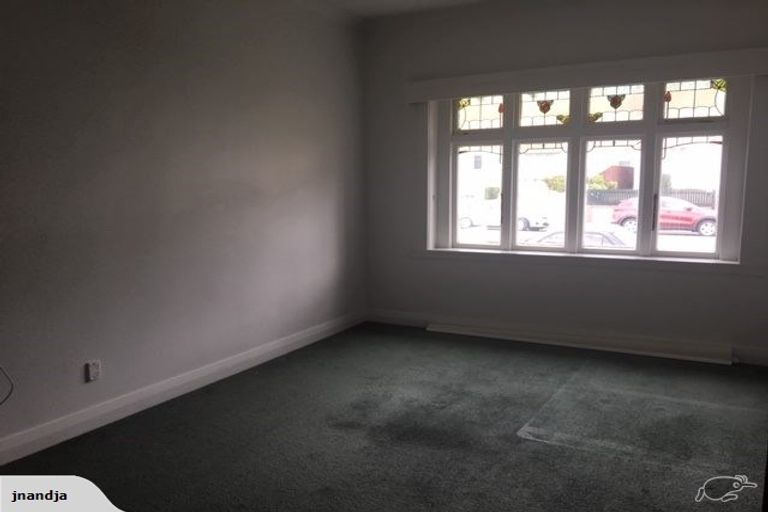 Photo of property in 137 Onepu Road, Lyall Bay, Wellington, 6022