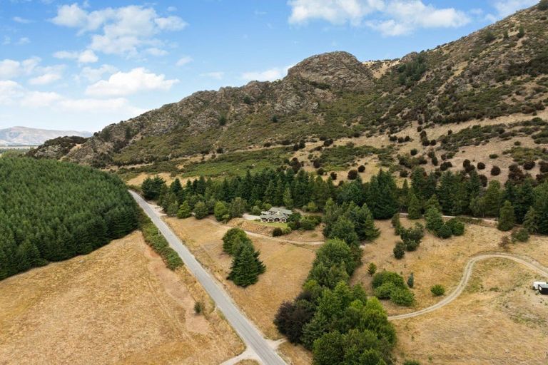 Photo of property in 515 Mount Barker Road, Wanaka, 9382