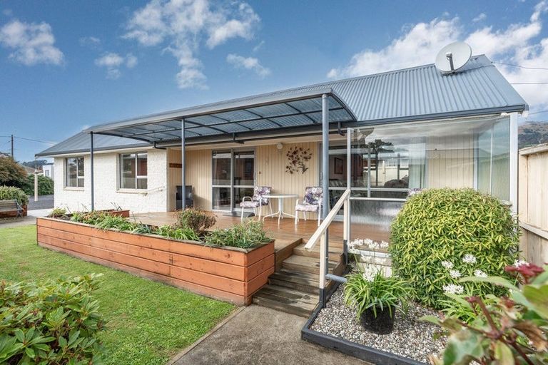 Photo of property in 71 Mcdonald Street, Mosgiel, 9024