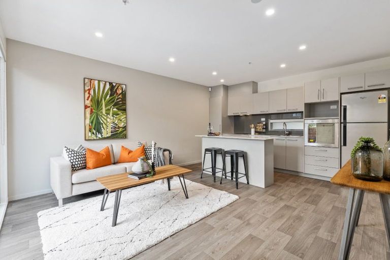 Photo of property in 6/160c Hobsonville Point Road, Hobsonville, Auckland, 0616