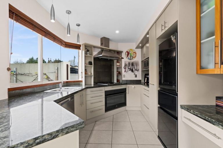 Photo of property in 11 Park Lane, Greenmeadows, Napier, 4112