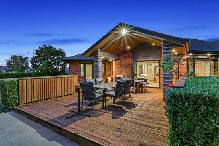 Photo of property in 1 Libby Crescent, Cambridge, 3434