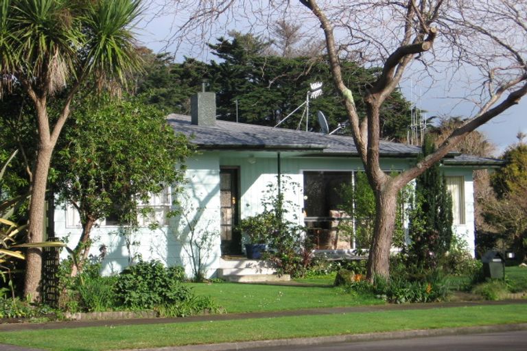 Photo of property in 7 Otira Place, Awapuni, Palmerston North, 4412