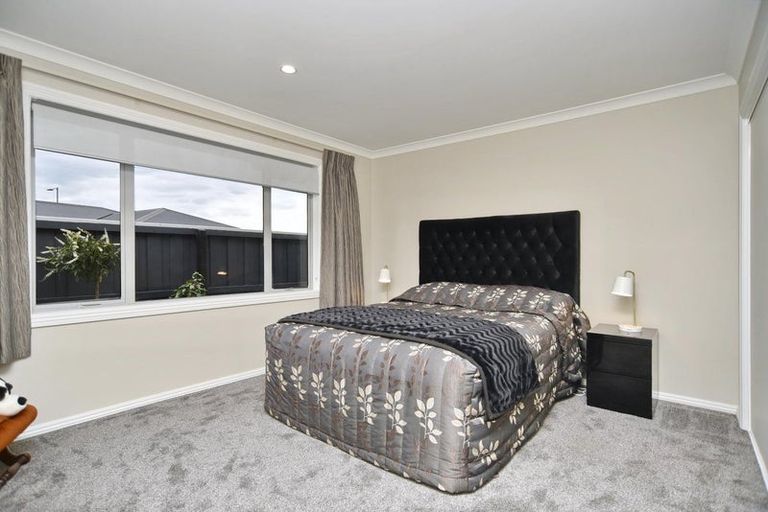 Photo of property in 33 Macphail Avenue, Rangiora, 7400
