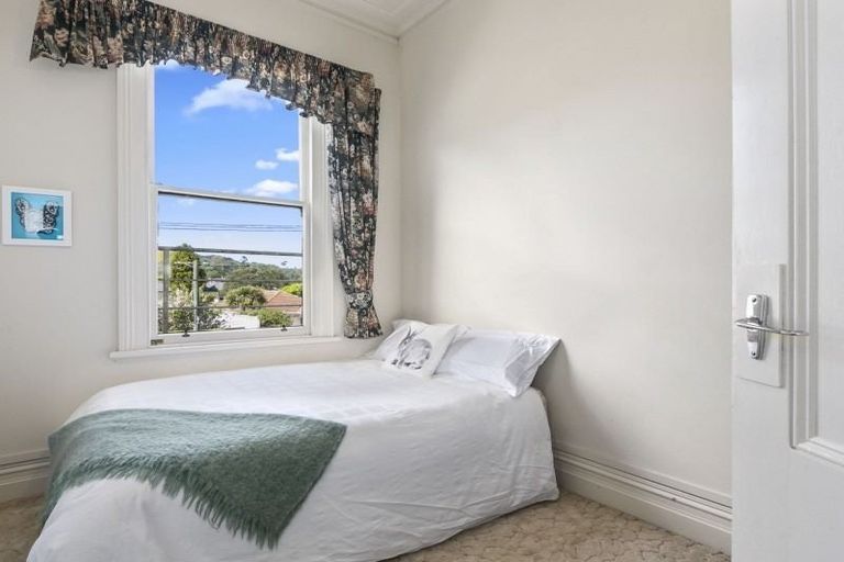 Photo of property in 186 Queen Street North, North Dunedin, Dunedin, 9016