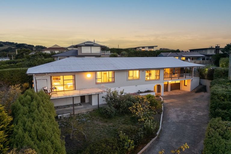 Photo of property in 88 Huntsbury Avenue, Huntsbury, Christchurch, 8022