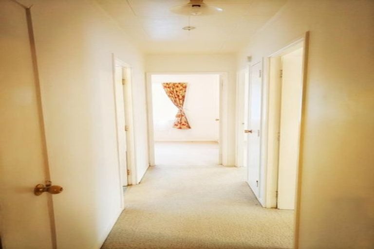 Photo of property in 79 Gardner Avenue, New Lynn, Auckland, 0600