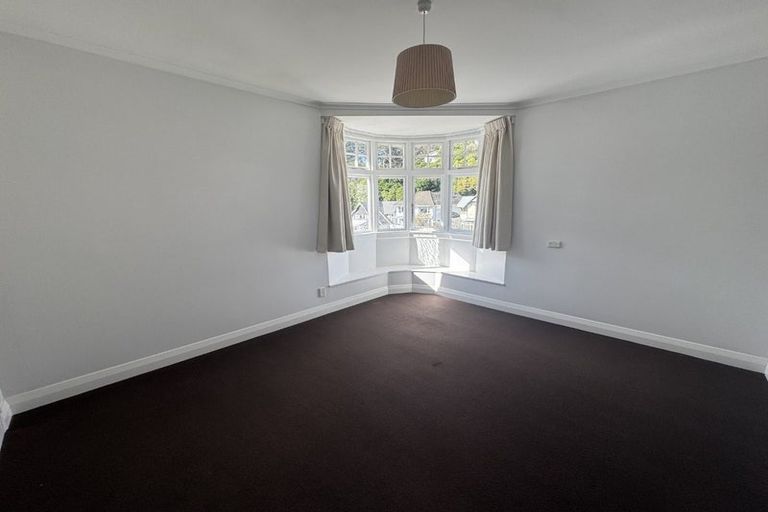 Photo of property in 14 Glen Road, Kelburn, Wellington, 6012
