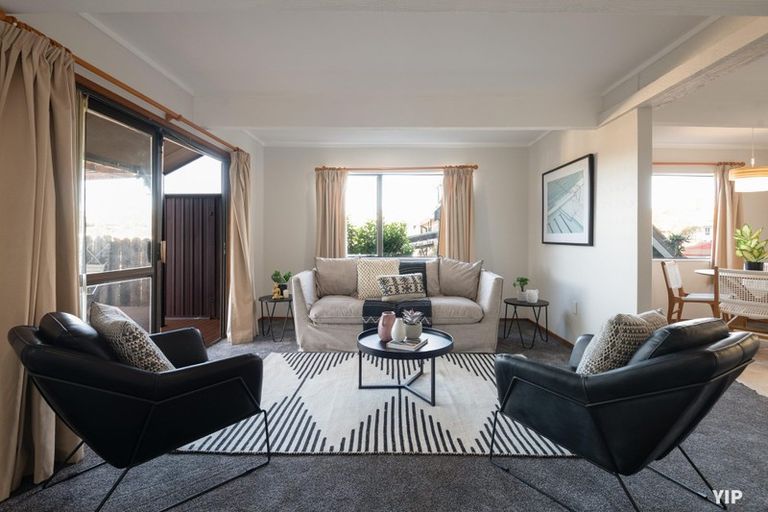 Photo of property in 23 Chorley Grove, Churton Park, Wellington, 6037