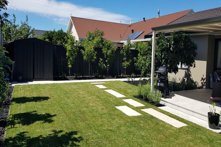 Photo of property in 24 Hetley Crescent, Taradale, Napier, 4112