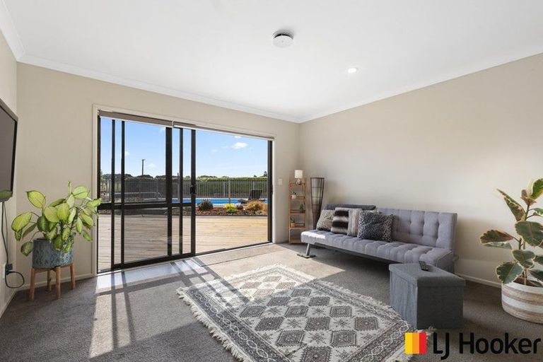 Photo of property in 26j Pacific Street, Waiuku, 2123