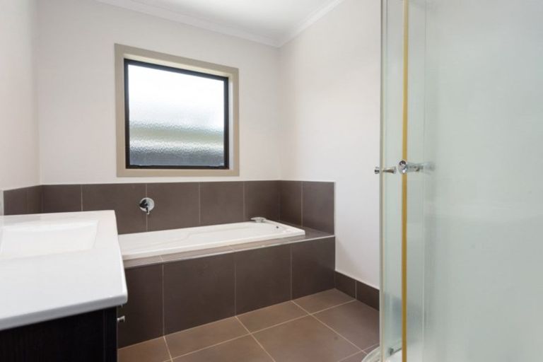 Photo of property in 11 Hansard Place, Bethlehem, Tauranga, 3110