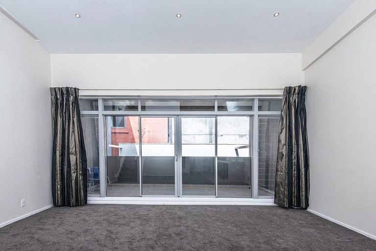 Photo of property in 12/35u Torrens Terrace, Mount Cook, Wellington, 6011