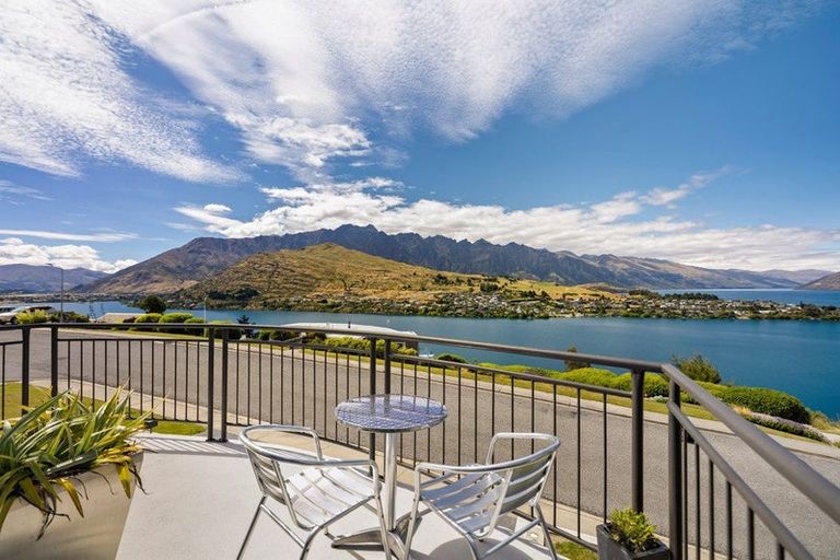 Photo of property in 108 Panorama Terrace, Queenstown, 9300