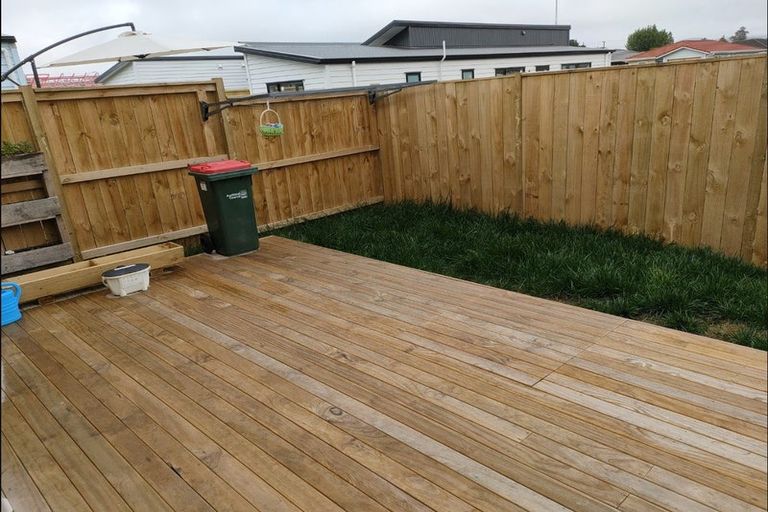 Photo of property in 24 Minhas Road, Papakura, 2110