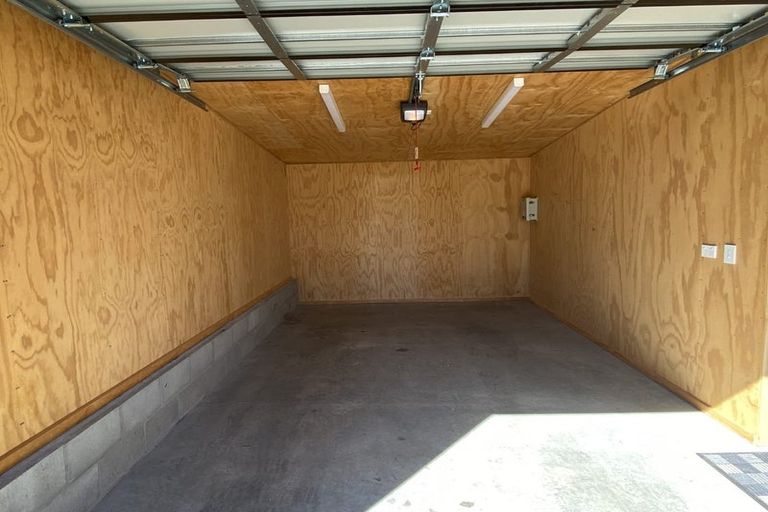 Photo of property in 19 Mckenzies Shute, Jacks Point, Queenstown, 9371