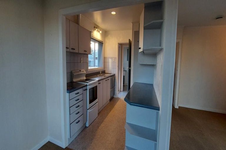 Photo of property in 434 Old Te Atatu Road, Te Atatu Peninsula, Auckland, 0610