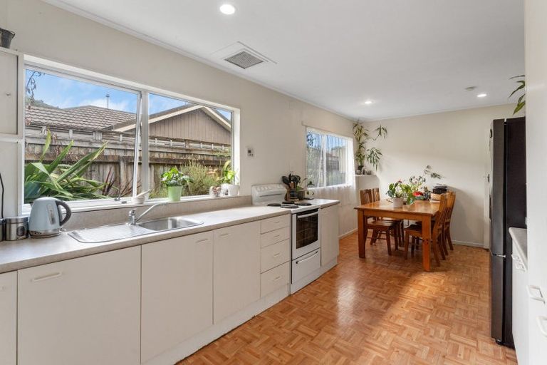 Photo of property in 26b Utauta Street, Waikanae, 5036