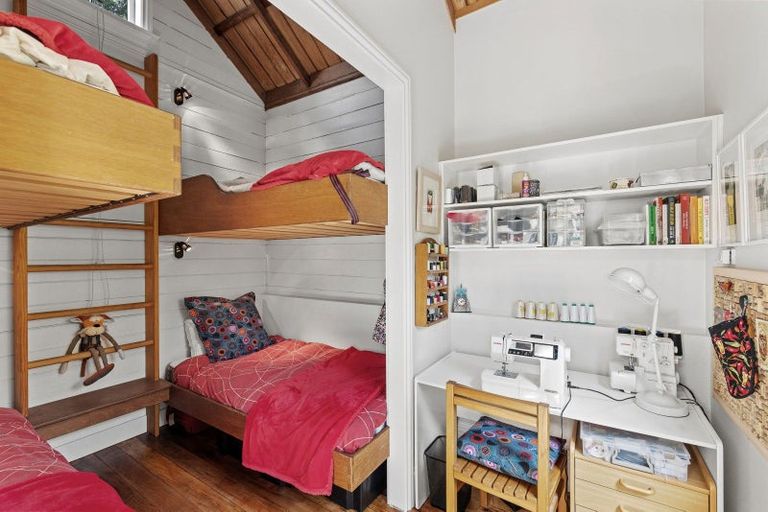 Photo of property in 21 Anglesea Street, Arrowtown, 9302