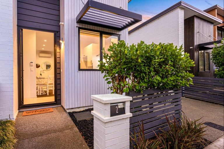 Photo of property in 2 Sacred Kingfisher Road, Hobsonville, Auckland, 0616