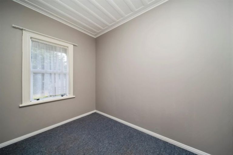 Photo of property in 39 Celia Street, Stratford, 4332
