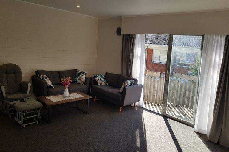 Photo of property in 3/26 James Road, Manurewa, Auckland, 2102