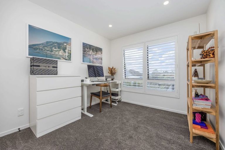 Photo of property in 9/5 Hikurangi Street, Te Atatu Peninsula, Auckland, 0610