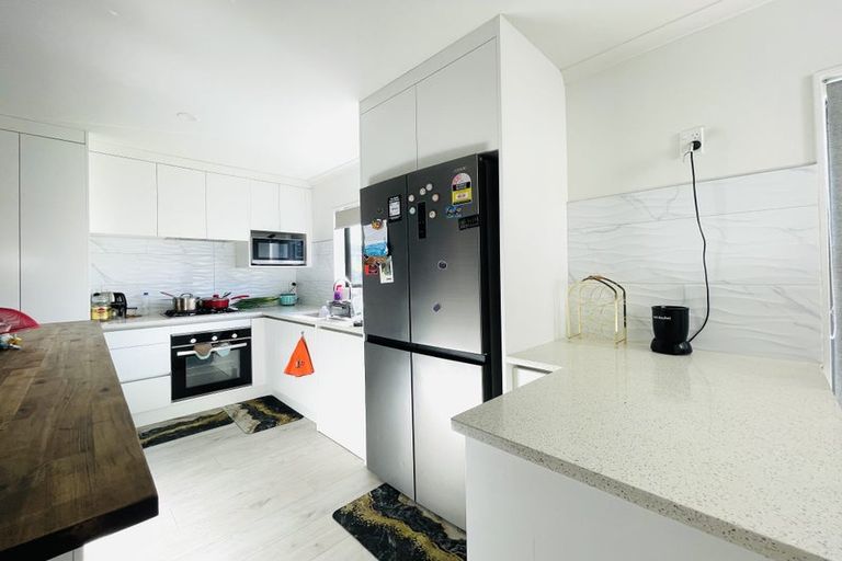 Photo of property in 21d Awatere Street, Clover Park, Auckland, 2023