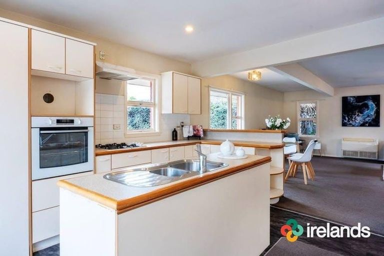 Photo of property in 147 Wairakei Road, Bryndwr, Christchurch, 8053