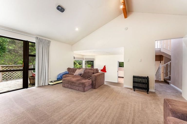 Photo of property in 15 The Mainsail, Whitby, Porirua, 5024