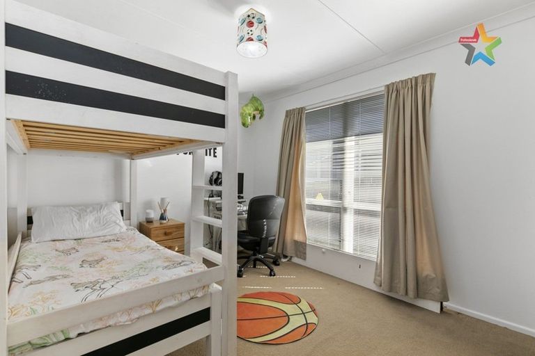 Photo of property in 27 Mohaka Street, Wainuiomata, Lower Hutt, 5014