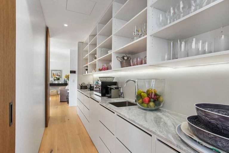 Photo of property in 155 Puriri Street, Fendalton, Christchurch, 8041