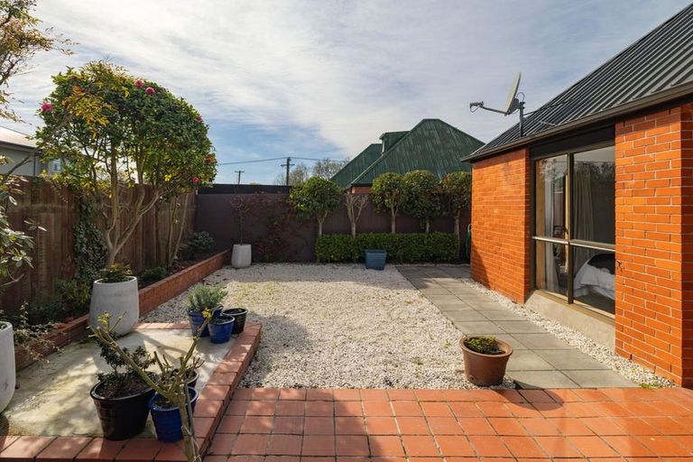 Photo of property in 89 Windermere Road, Papanui, Christchurch, 8053
