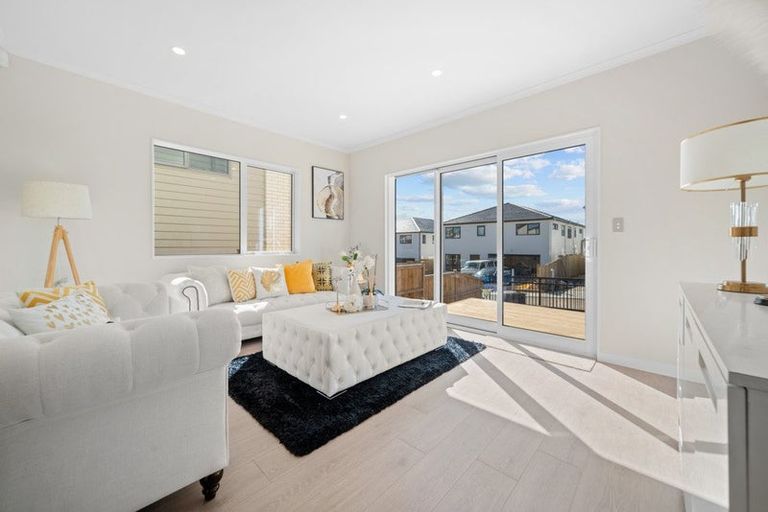 Photo of property in 57 Koromeke Street, Flat Bush, Auckland, 2019