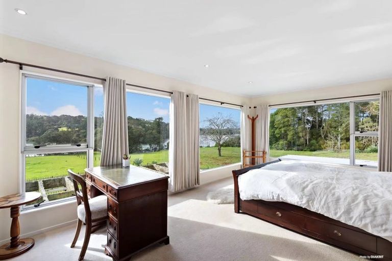 Photo of property in 26 Bristol Road, Whenuapai, Auckland, 0618