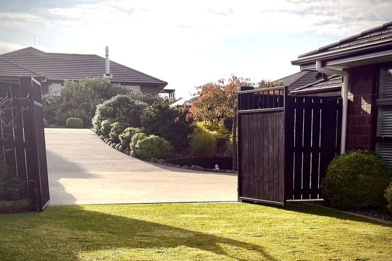 Photo of property in 21 Macdonald Heights, Feilding, 4702