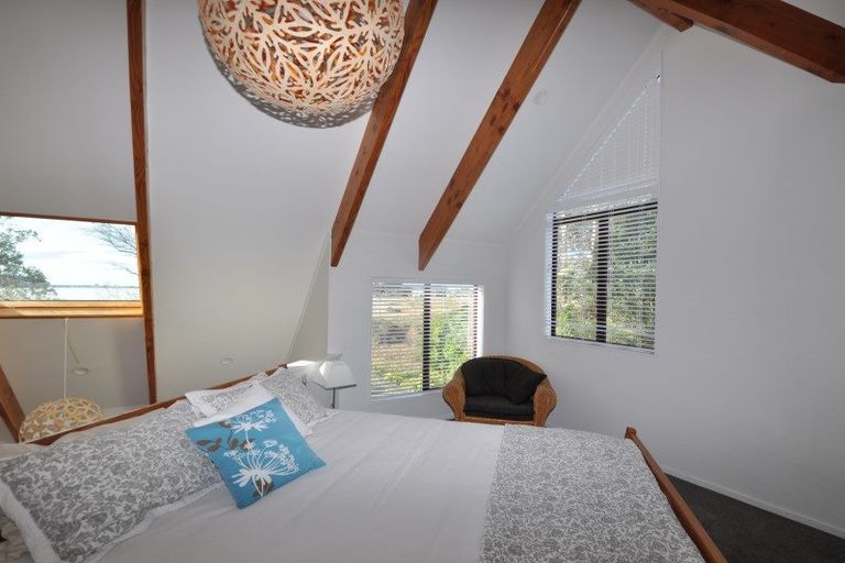 Photo of property in 100 Tangiteroria Lane, Pauanui, Hikuai, 3579